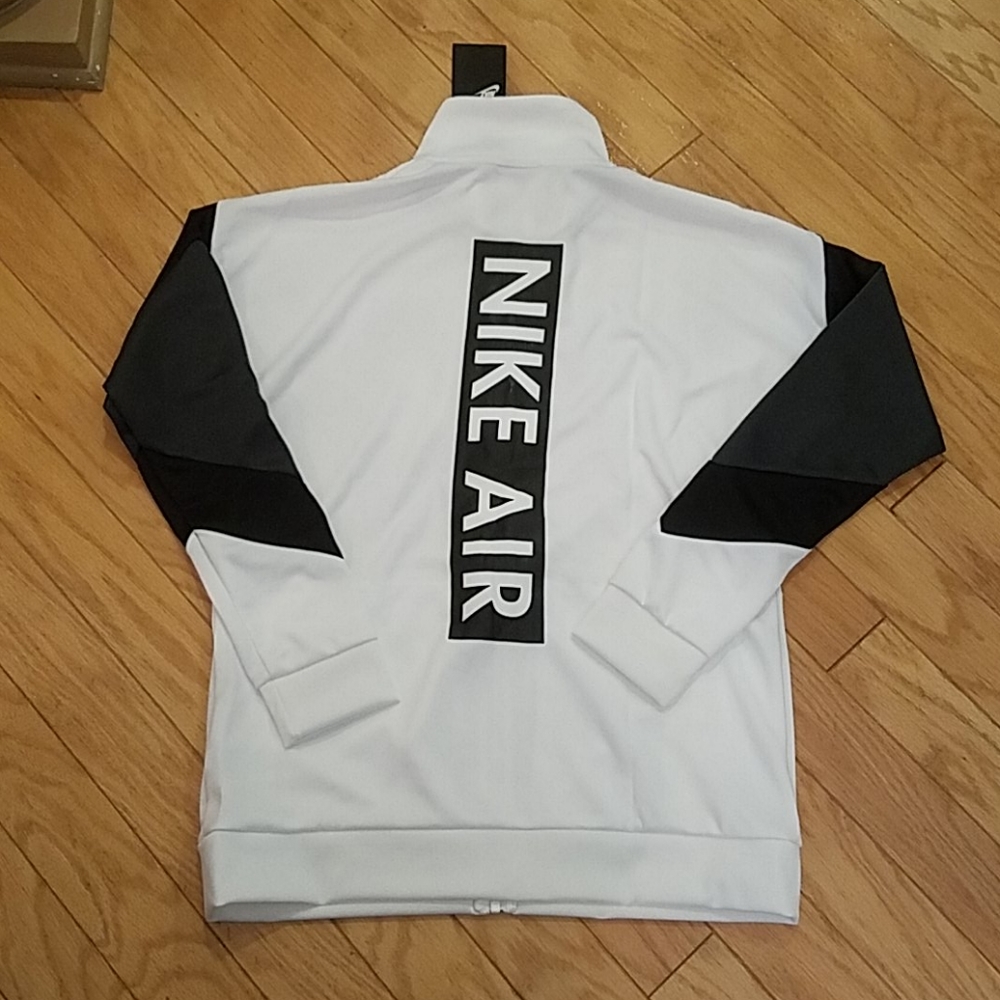 NWT Men's size M Nike Air track jacket